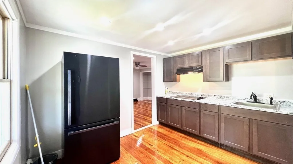 1 bed, 1 bath apartment for rent at 15 Goodwin St Unit 3, Bridgewater — photo 11 of 22