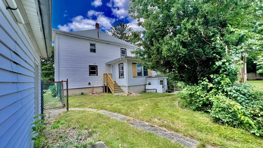 1 bed, 1 bath apartment for rent at 15 Goodwin St Unit 3, Bridgewater — photo 22 of 22