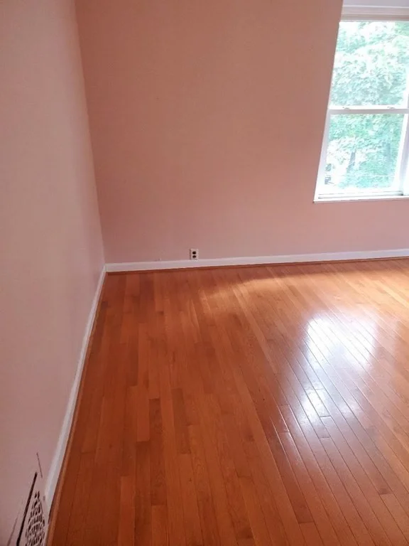 2 bed, 1 bath apartment for rent at 15 Gordon St Unit 2, Jamaica Plain — photo 5 of 17