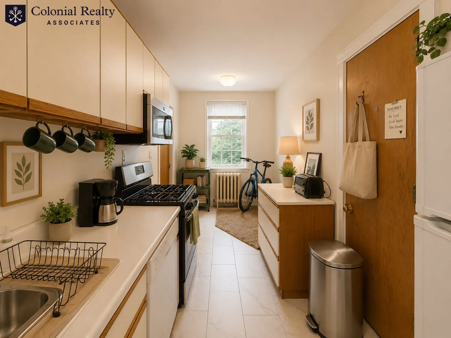 1 bed, 1 bath apartment for rent at 15 Governors Ave Unit 2, Medford — photo 5 of 12