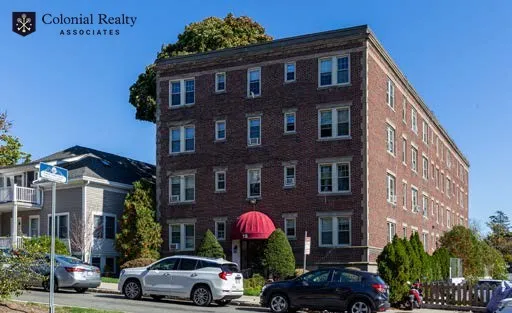 1 bed, 1 bath apartment for rent at 15 Governors Ave Unit 2, Medford — photo 11 of 12