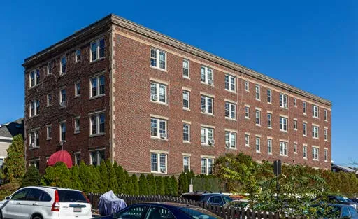 1 bed, 1 bath apartment for rent at 15 Governors Ave Unit 24, Medford — photo 16 of 20
