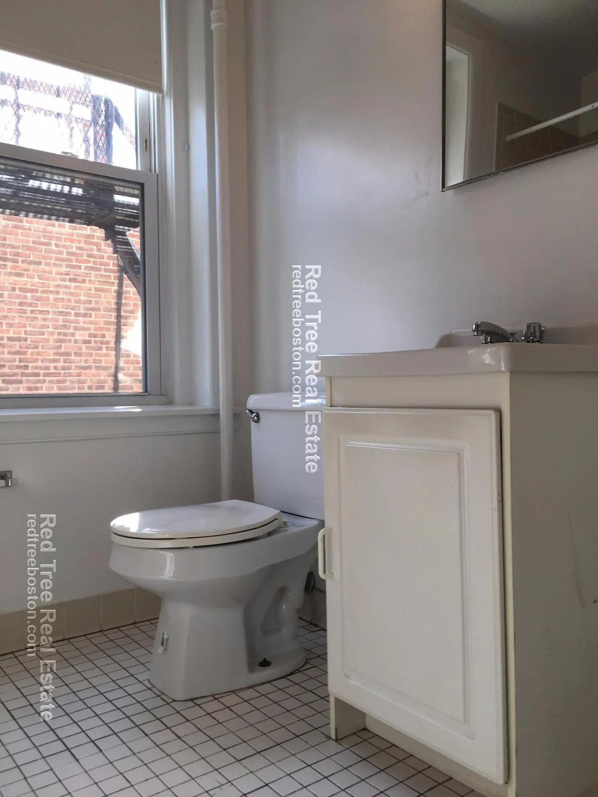 1 bed, 1 bath apartment for rent at 15 Green St Unit 1, North Brookline — photo 14 of 24