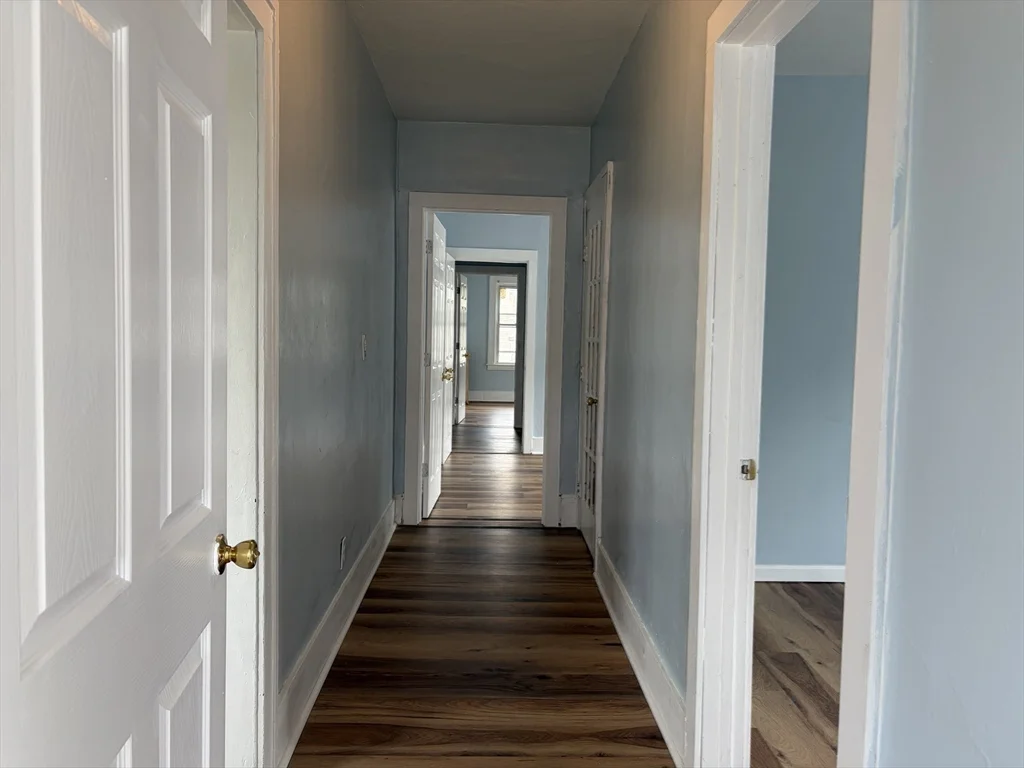 3 bed, 1 bath apartment for rent at 15 Groveland St Unit 2nd fl, Springfield — photo 16 of 29