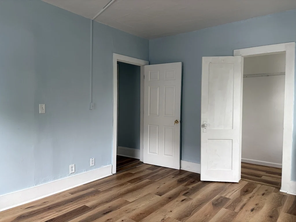 3 bed, 1 bath apartment for rent at 15 Groveland St Unit 2nd fl, Springfield — photo 22 of 29