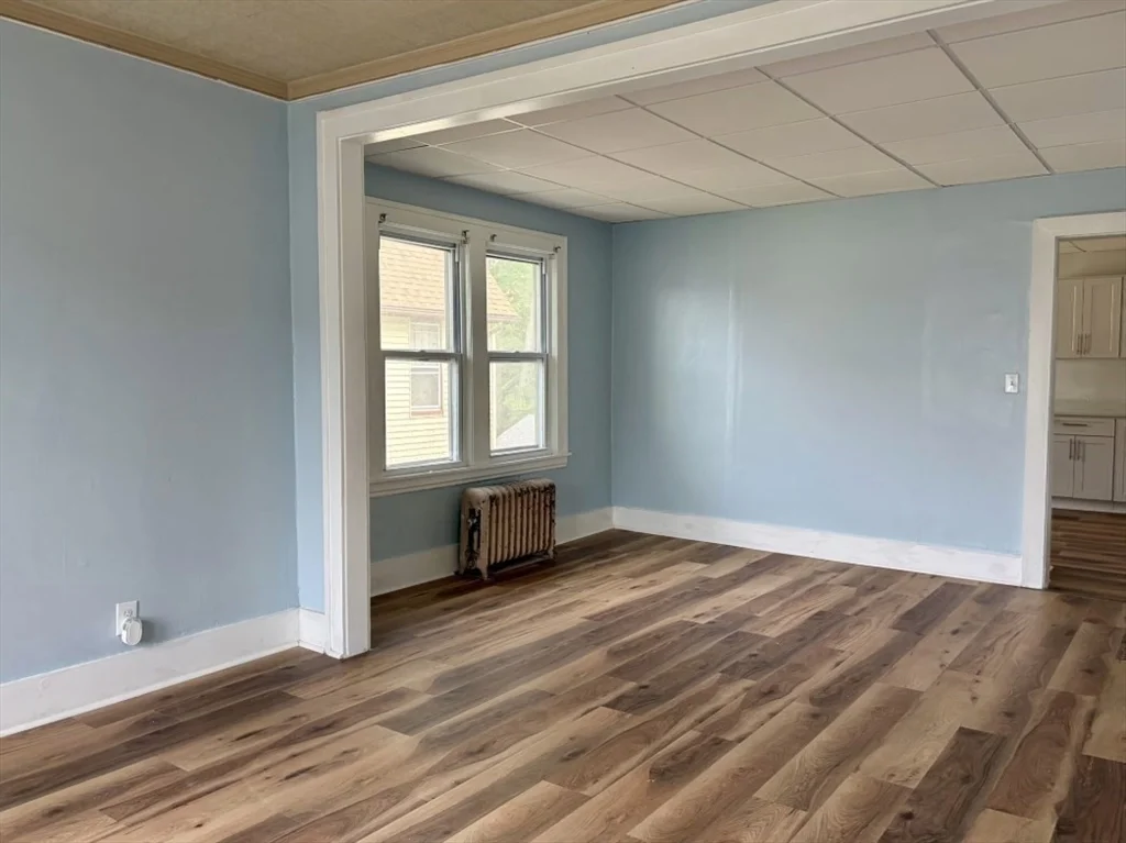 3 bed, 1 bath apartment for rent at 15 Groveland St Unit 2nd fl, Springfield — photo 14 of 29