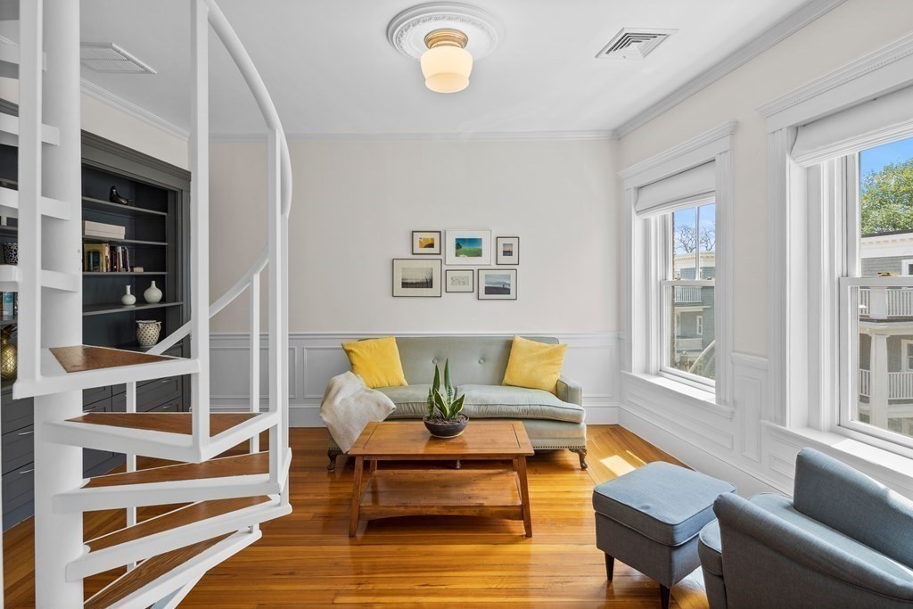 3 bed, 3 bath apartment for rent at 15 Grovenor Rd Unit 3, Jamaica Plain