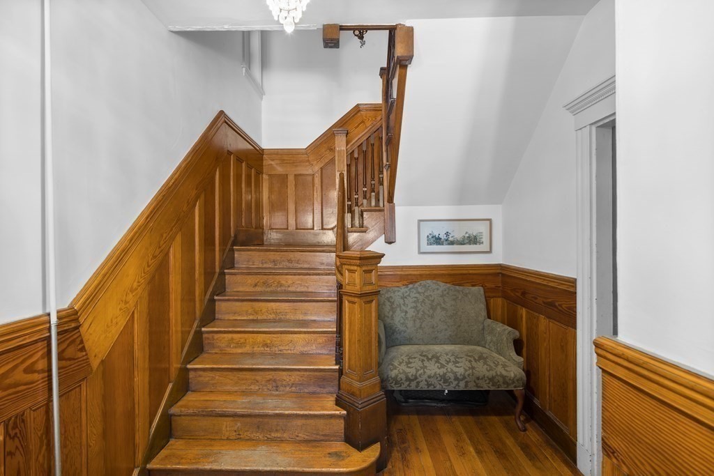 3 bed, 3 bath apartment for rent at 15 Grovenor Rd Unit 3, Jamaica Plain — photo 19 of 21