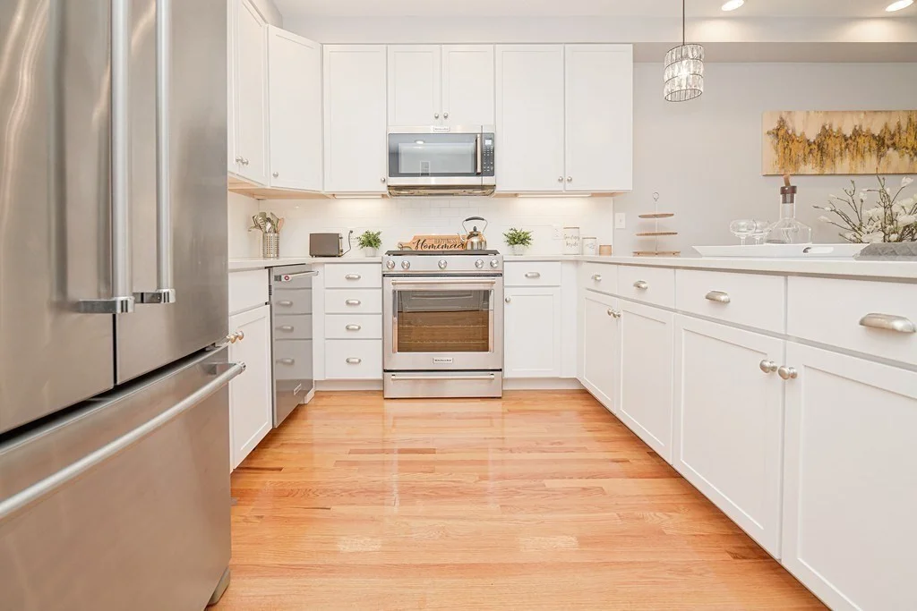 2 bed, 2 bath apartment for rent at 15 Guild St Unit 205, Roxbury — photo 4 of 35