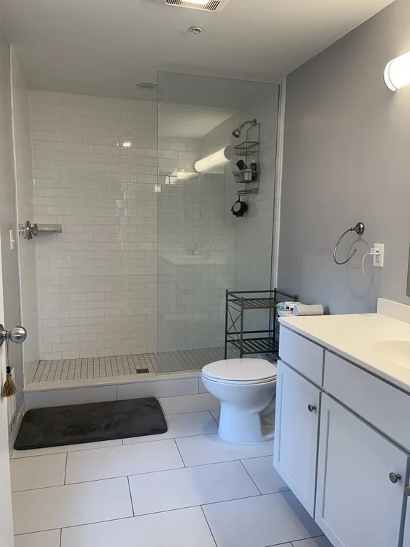 2 bed, 2 bath apartment for rent at 15 Guild St Unit 205, Roxbury — photo 18 of 35