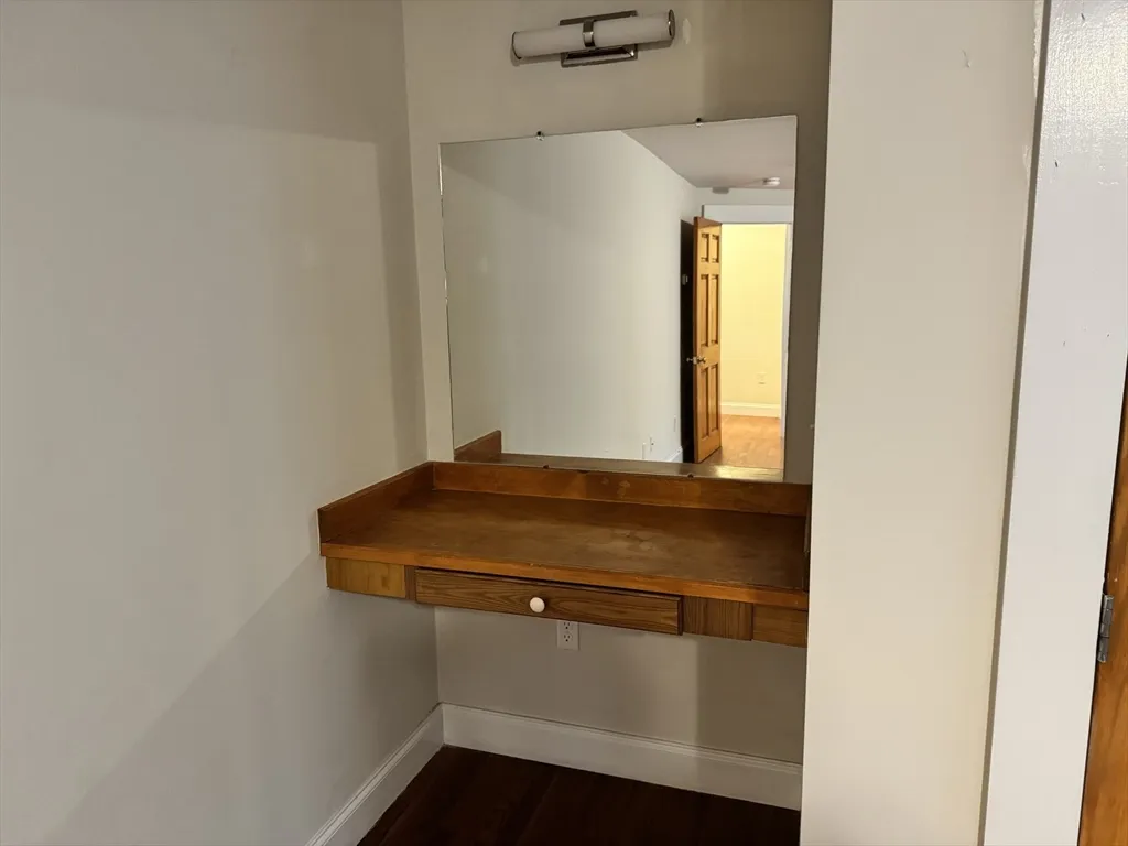 3 bed, 2 bath apartment for rent at 15 Hamilton St Unit 3, Southbridge — photo 6 of 17
