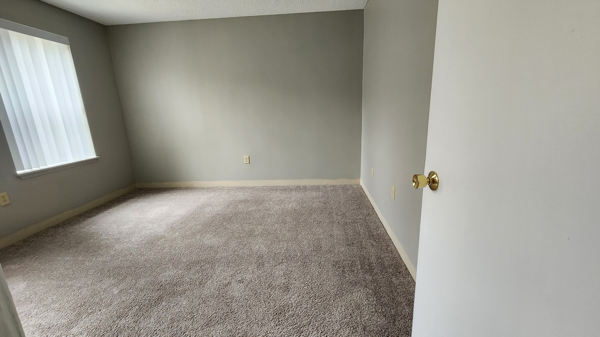2 bed, 2 bath apartment for rent at 15 Harbor Point Blvd Unit 206, Dorchester — photo 10 of 13
