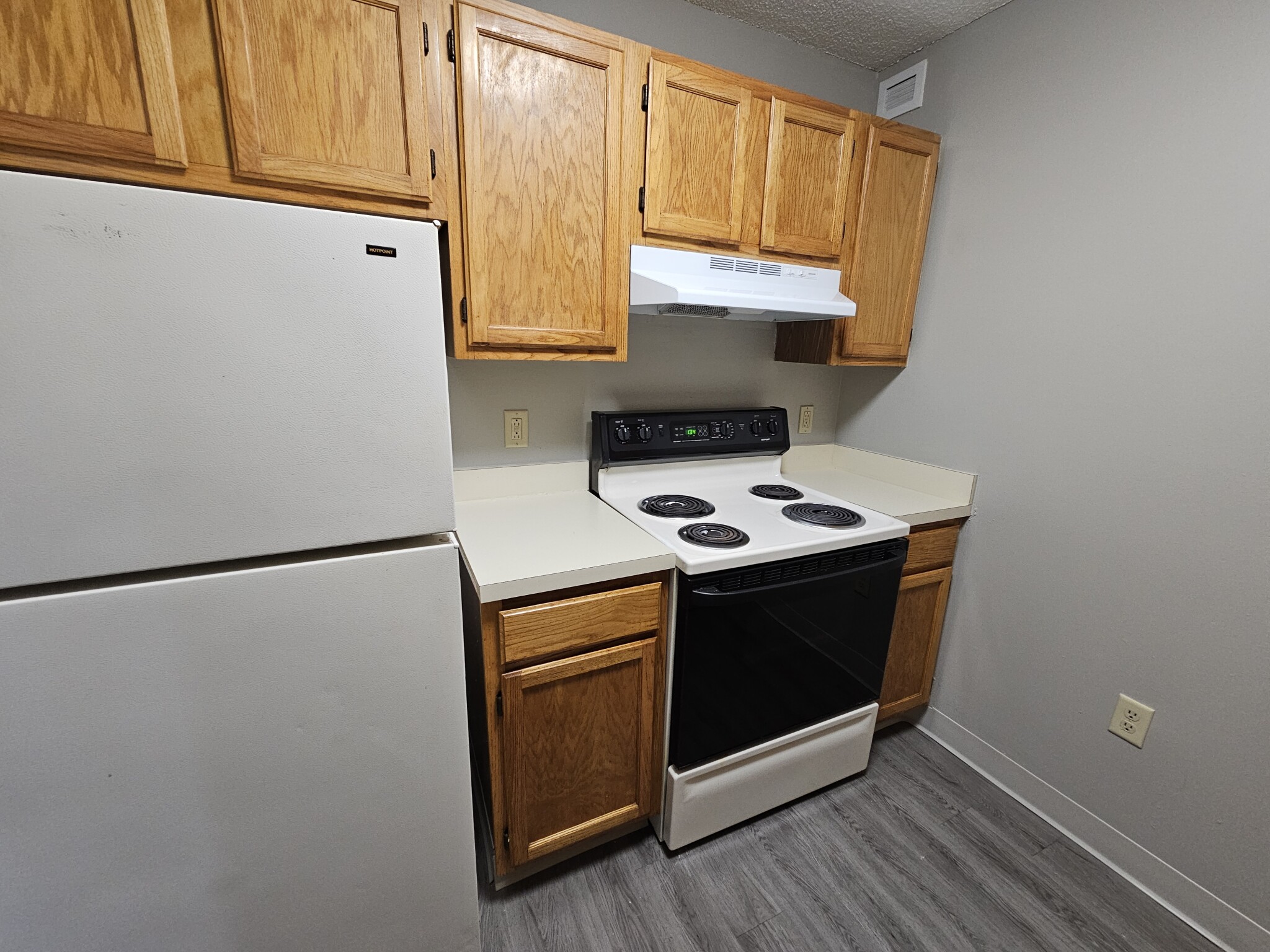 2 bed, 2 bath apartment for rent at 15 Harbor Point Blvd Unit 207, Dorchester — photo 3 of 19