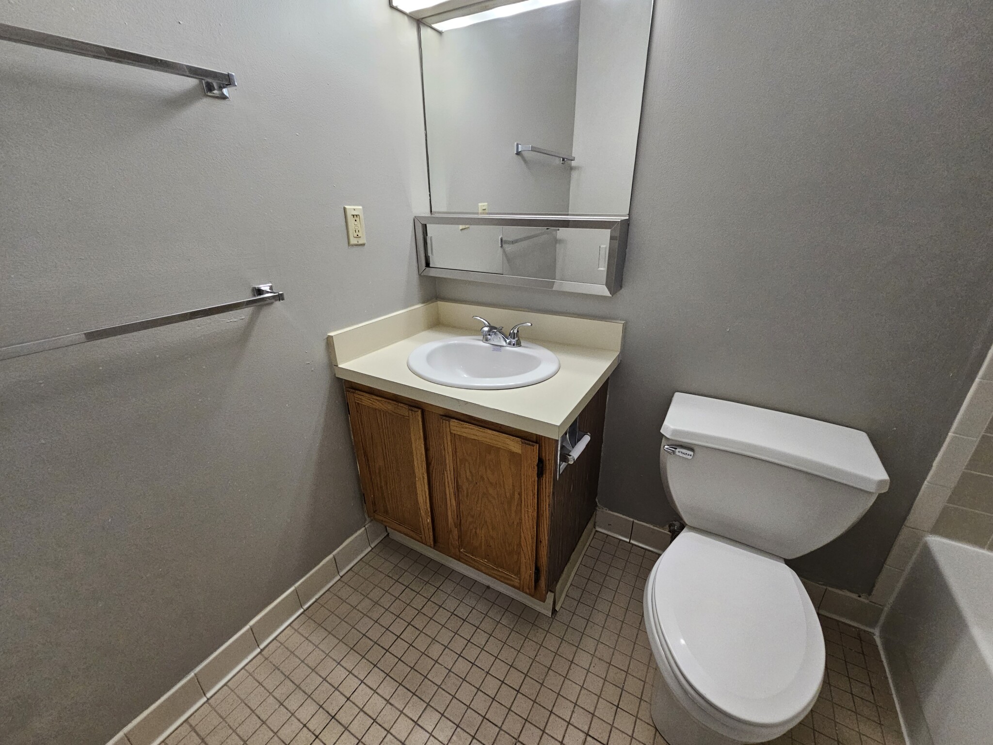 2 bed, 2 bath apartment for rent at 15 Harbor Point Blvd Unit 207, Dorchester — photo 13 of 19