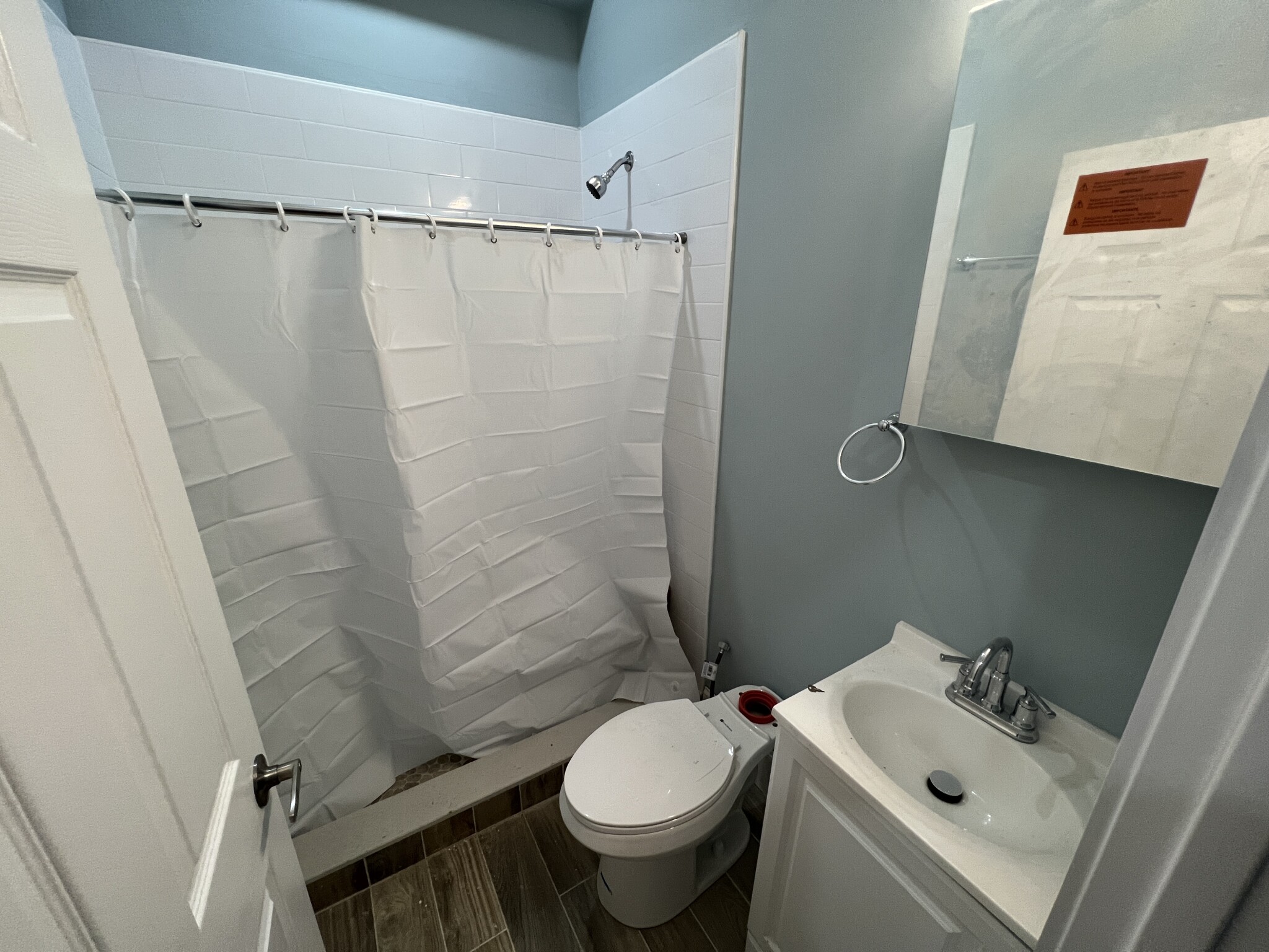 4 bed, 2 bath apartment for rent at 15 Harold St Unit 15, Ward Two — photo 12 of 27