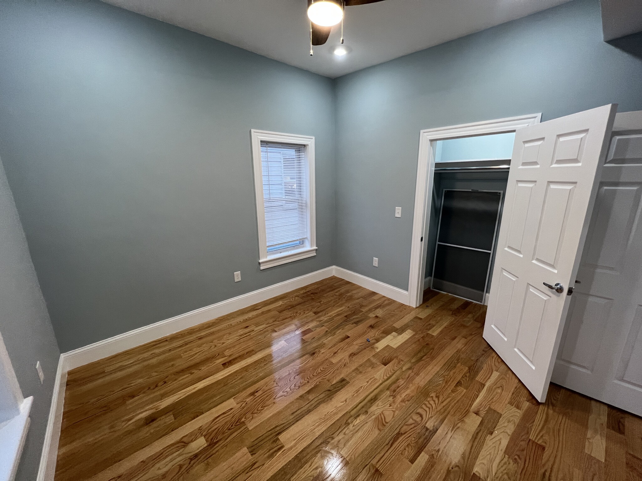 4 bed, 2 bath apartment for rent at 15 Harold St Unit 15, Ward Two — photo 22 of 27