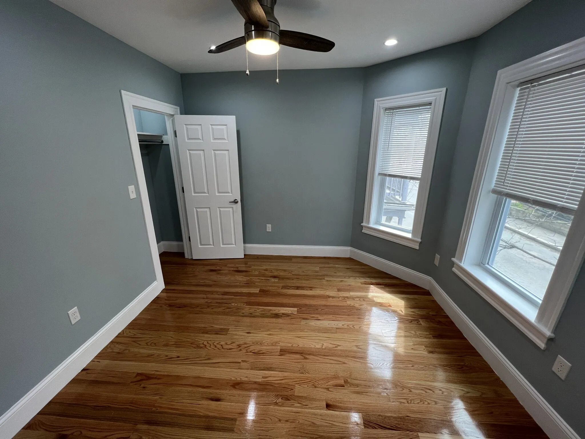 4 bed, 2 bath apartment for rent at 15 Harold St Unit 2, Ward Two — photo 10 of 30