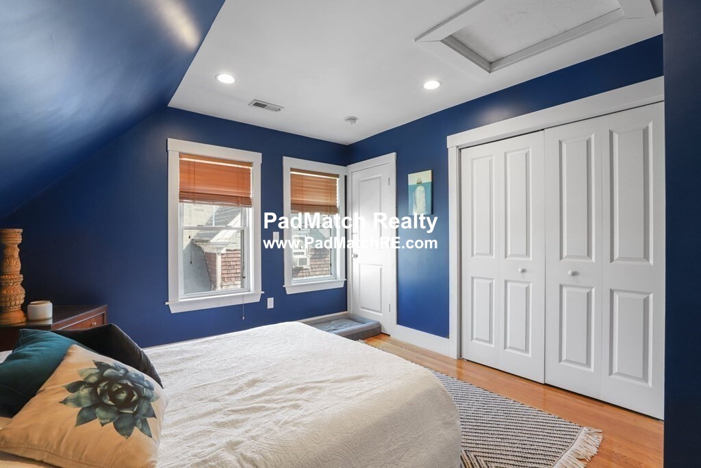 2 bed, 1 bath apartment for rent at 15 Harvest St Unit 3, Dorchester — photo 10 of 18