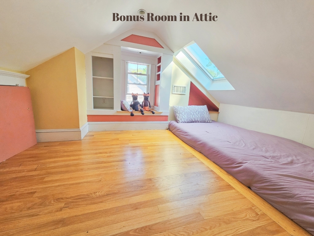 4 bed, 2 bath apartment for rent at 15 Hawthorne Ave, Arlington — photo 19 of 21