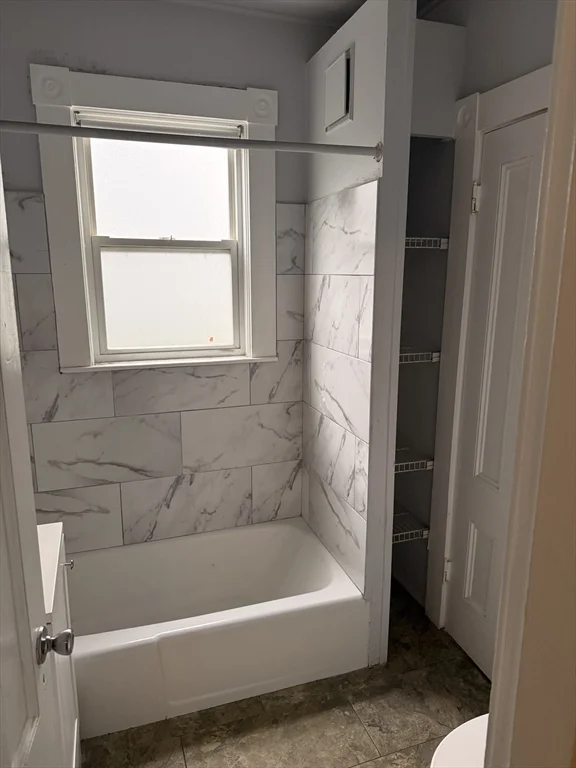 3 bed, 1 bath apartment for rent at 15 Hayden St Unit 1, Marlborough — photo 17 of 19