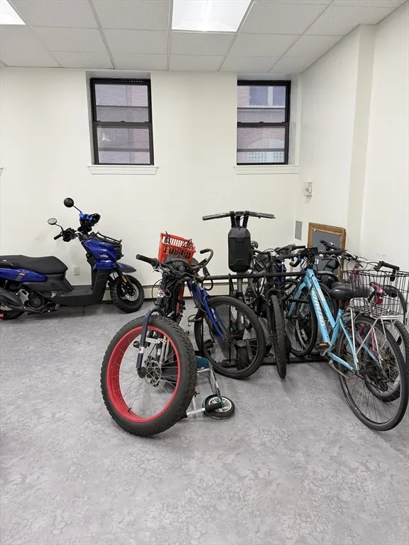 2 bed, 1 bath apartment for rent at 15 Hemenway St Unit 1, Fenway — photo 14 of 14