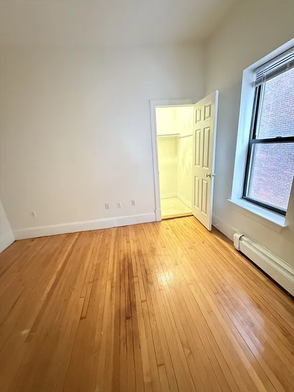 2 bed, 1 bath apartment for rent at 15 Hemenway St Unit 1, Fenway — photo 6 of 14
