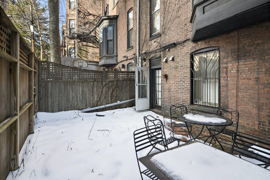 2 bed, 2 bath apartment for rent at 15 Hereford St Unit 1, Back Bay — photo 17 of 18