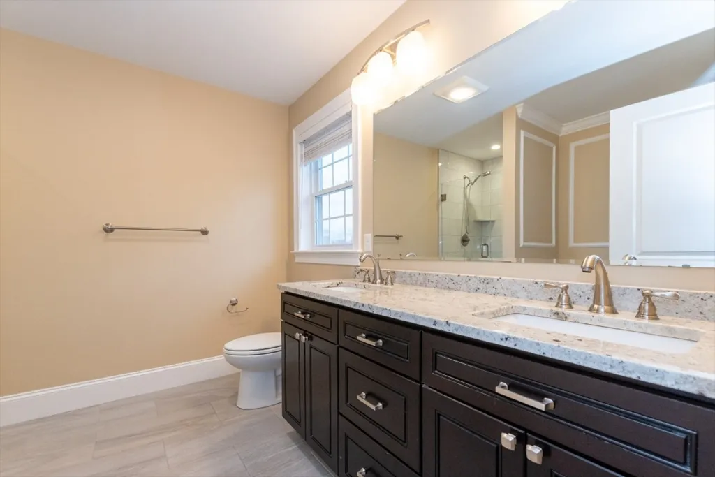 4 bed, 2 bath apartment for rent at 15 Hialeah Ln, Framingham — photo 31 of 42