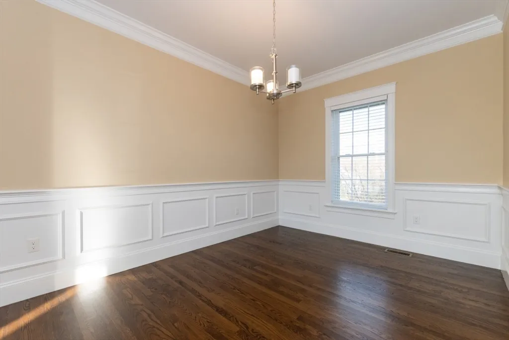 4 bed, 2 bath apartment for rent at 15 Hialeah Ln, Framingham — photo 12 of 42