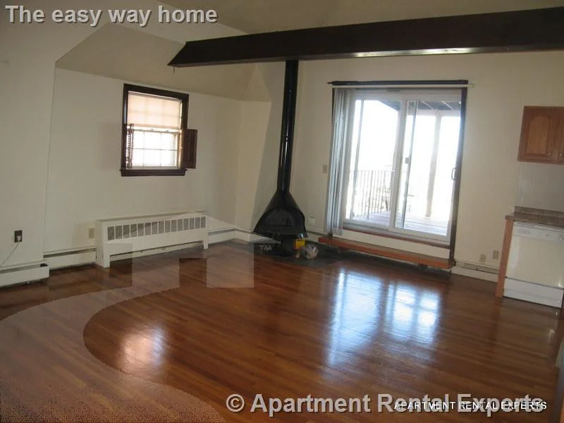1 bed, 1 bath apartment for rent at 15 Highland Ave Unit 3, Prospect Hill — photo 8 of 12