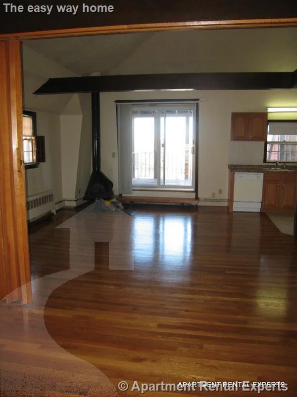 1 bed, 1 bath apartment for rent at 15 Highland Ave Unit 3, Prospect Hill — photo 5 of 12