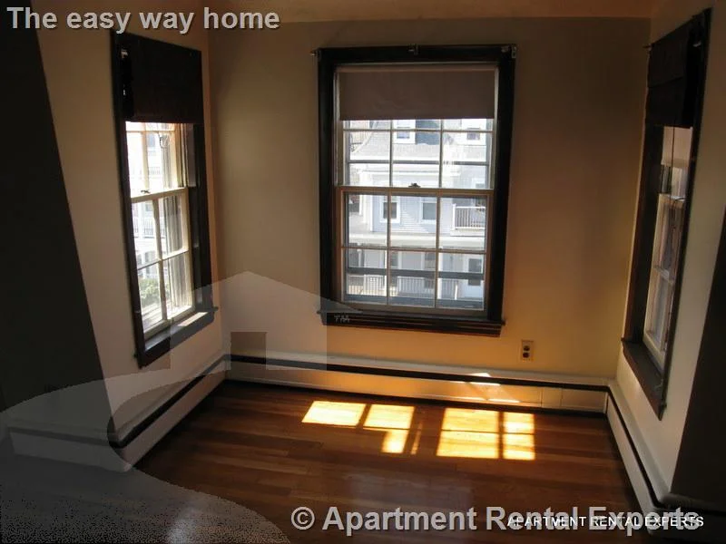 1 bed, 1 bath apartment for rent at 15 Highland Ave Unit 3, Prospect Hill — photo 12 of 12