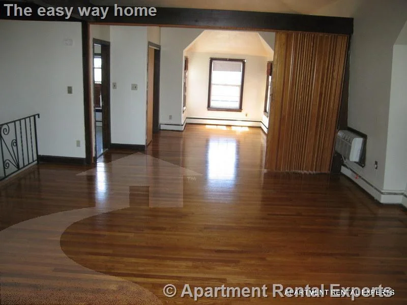 1 bed, 1 bath apartment for rent at 15 Highland Ave Unit 3, Prospect Hill — photo 3 of 12