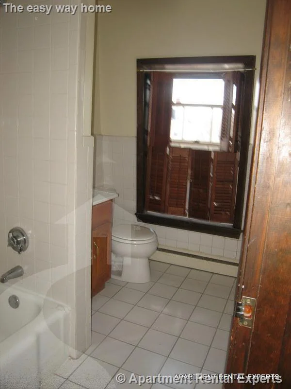 1 bed, 1 bath apartment for rent at 15 Highland Ave Unit 3, Prospect Hill — photo 10 of 12