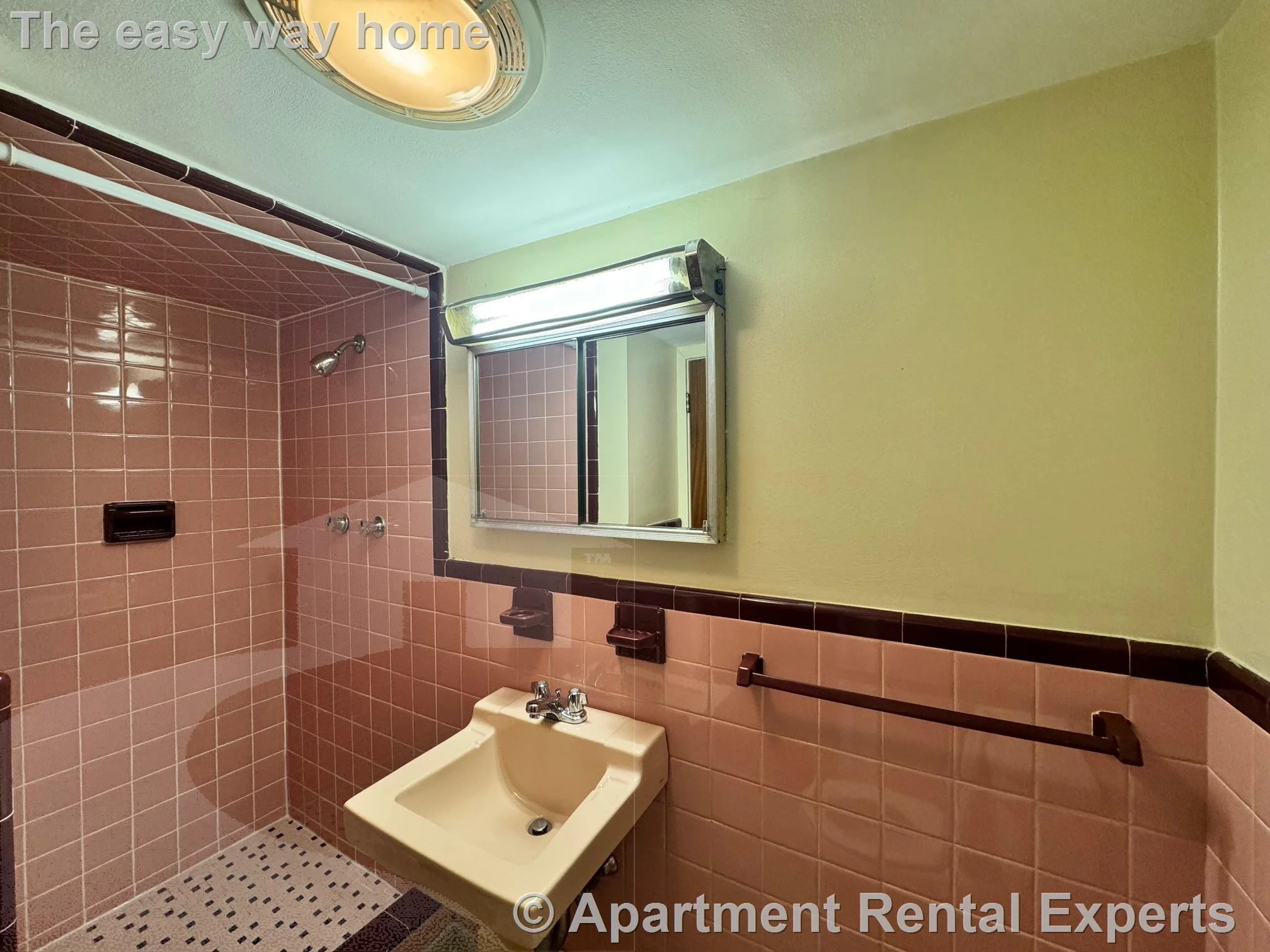 Studio bed, 1 bath apartment for rent at 15 Highland Ave Unit G-C, Prospect Hill — photo 5 of 8