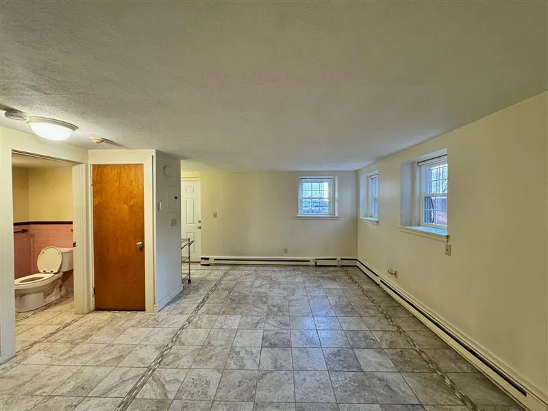 Studio bed, 1 bath apartment for rent at 15 Highland Ave Unit G3, Prospect Hill