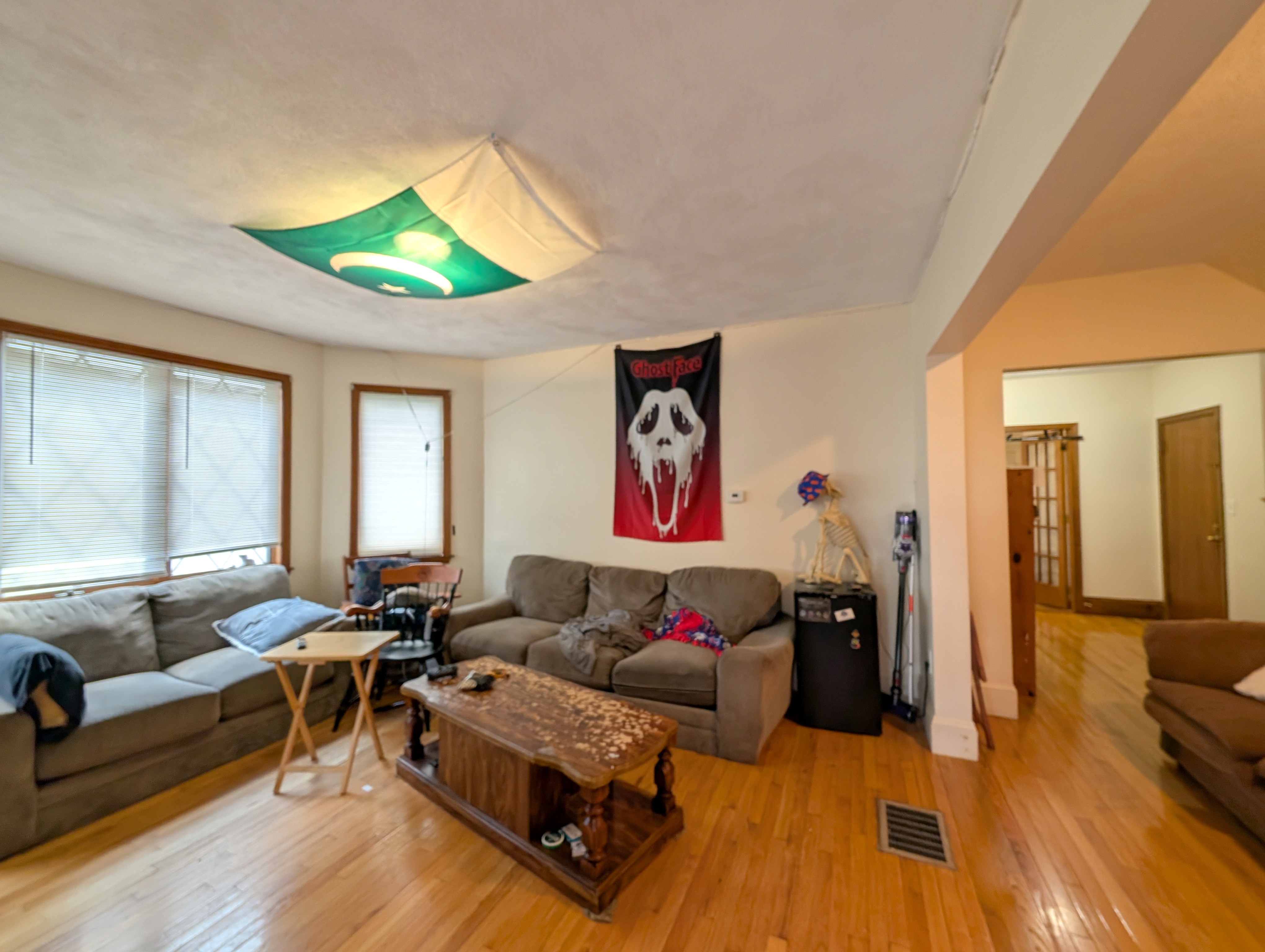 3.5 bed, 2 bath apartment for rent at 15 Hill St Unit 1, West Somerville — photo 4 of 21