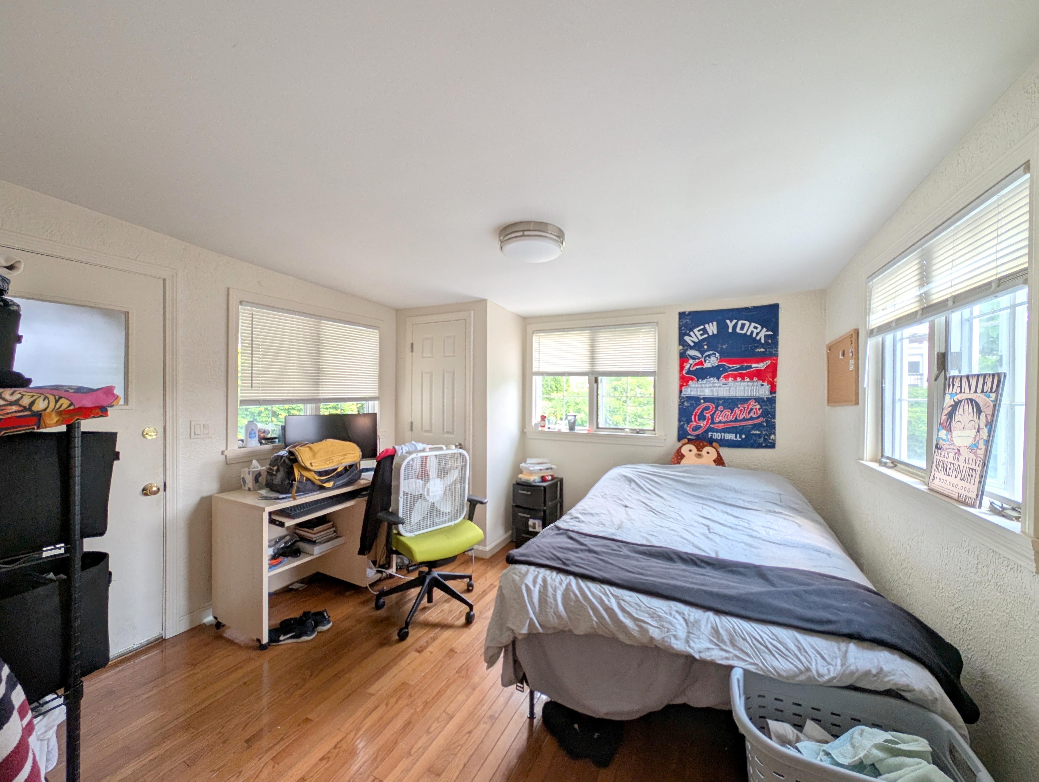 3.5 bed, 2 bath apartment for rent at 15 Hill St Unit 1, West Somerville — photo 16 of 21
