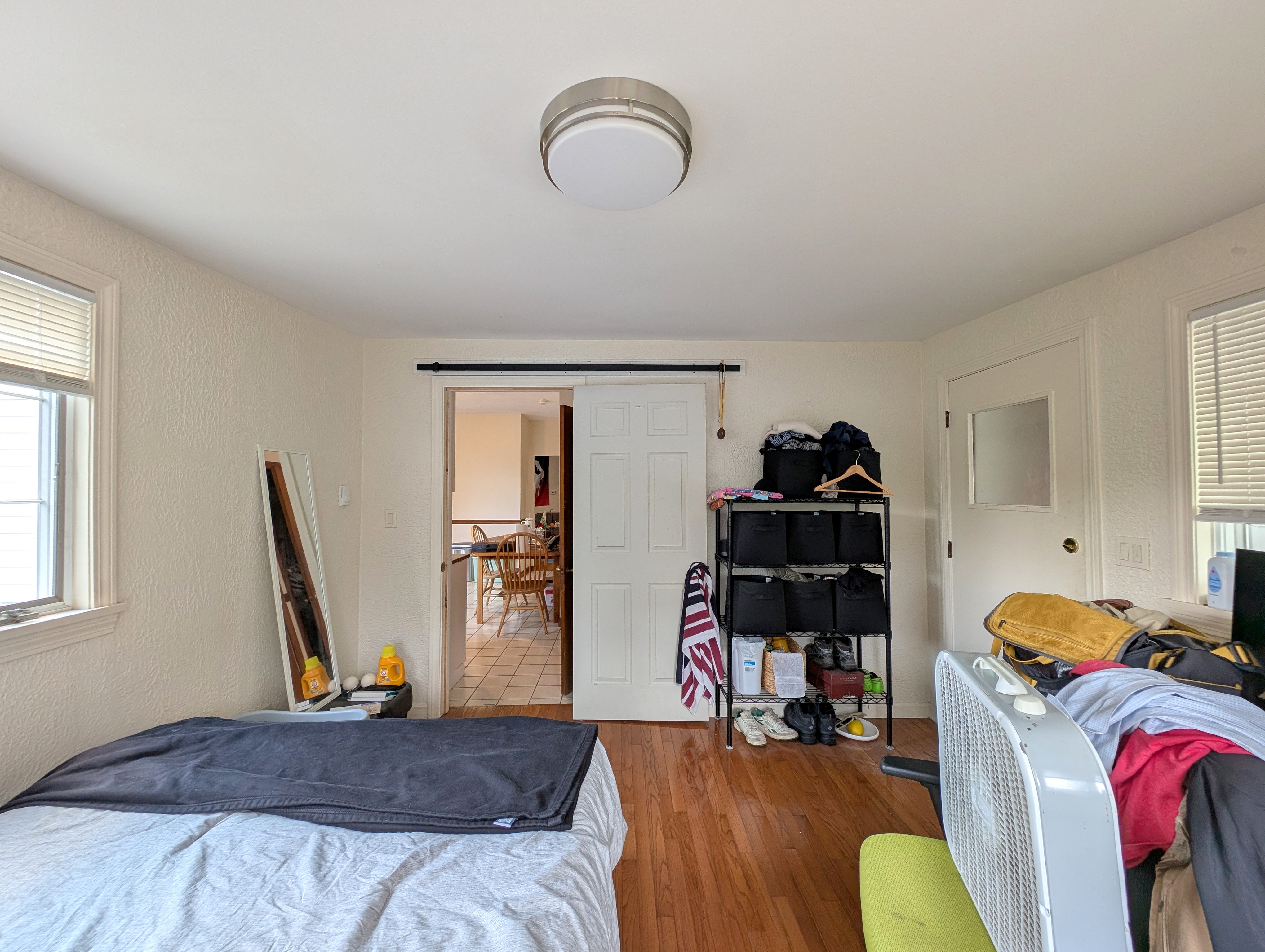 3.5 bed, 2 bath apartment for rent at 15 Hill St Unit 1, West Somerville — photo 17 of 21