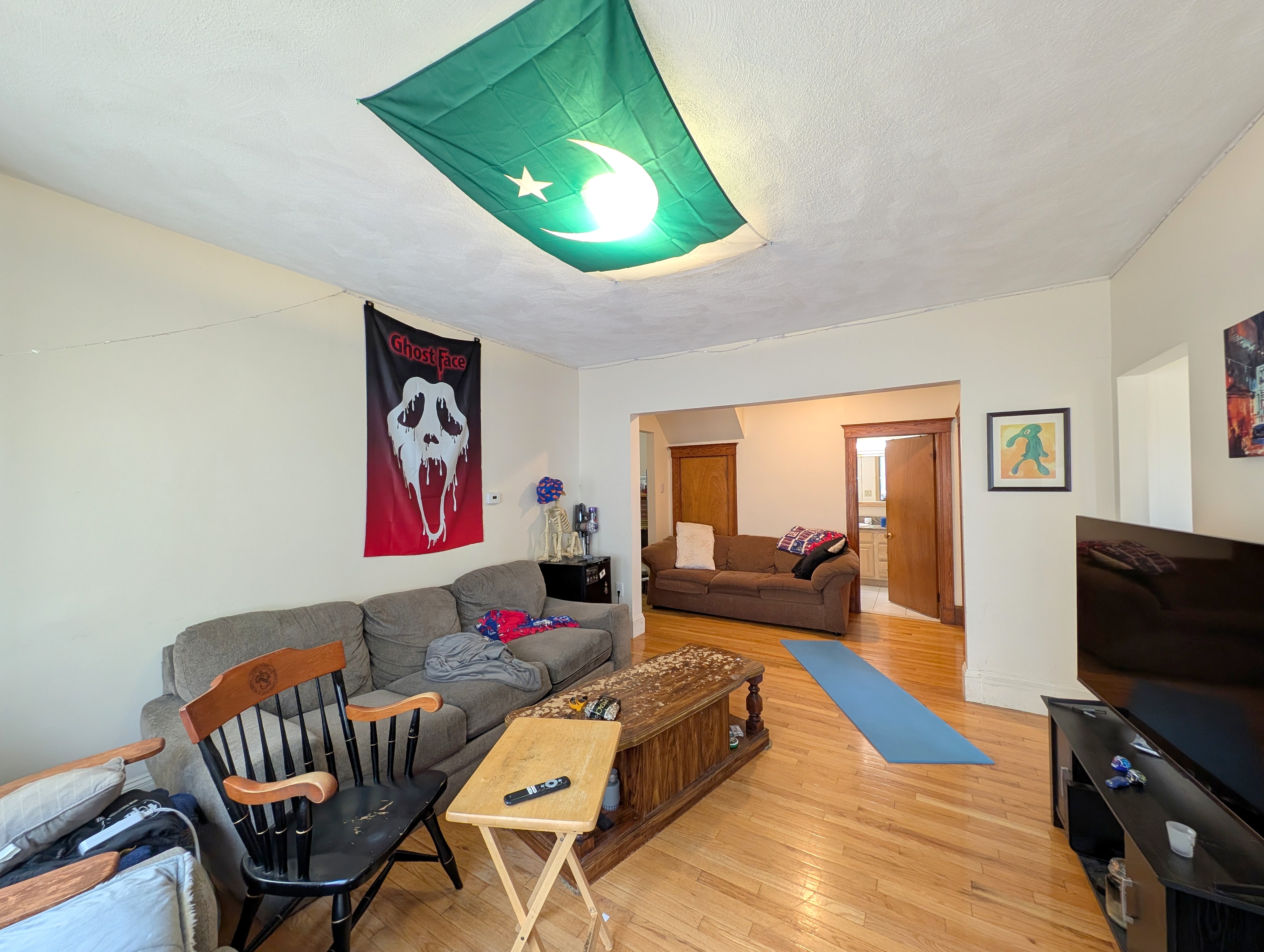 3.5 bed, 2 bath apartment for rent at 15 Hill St Unit 1, West Somerville — photo 6 of 21