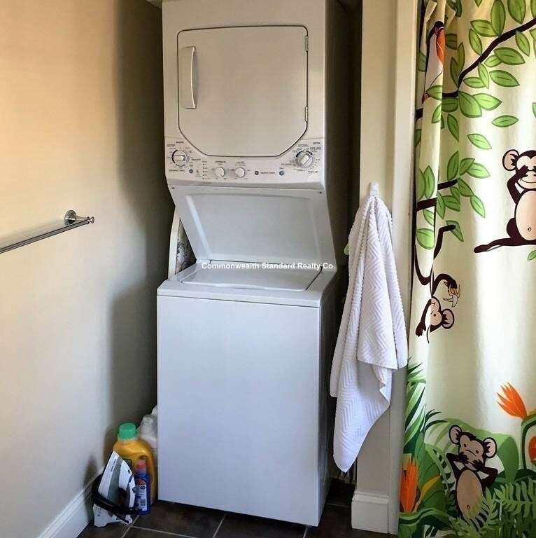 2 bed, 2 bath apartment for rent at 15 Hillside Rd Unit 15, Newton Highlands — photo 13 of 22