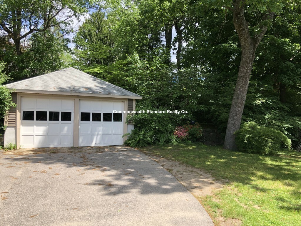 2 bed, 2 bath apartment for rent at 15 Hillside Rd Unit 15, Newton Highlands — photo 19 of 22