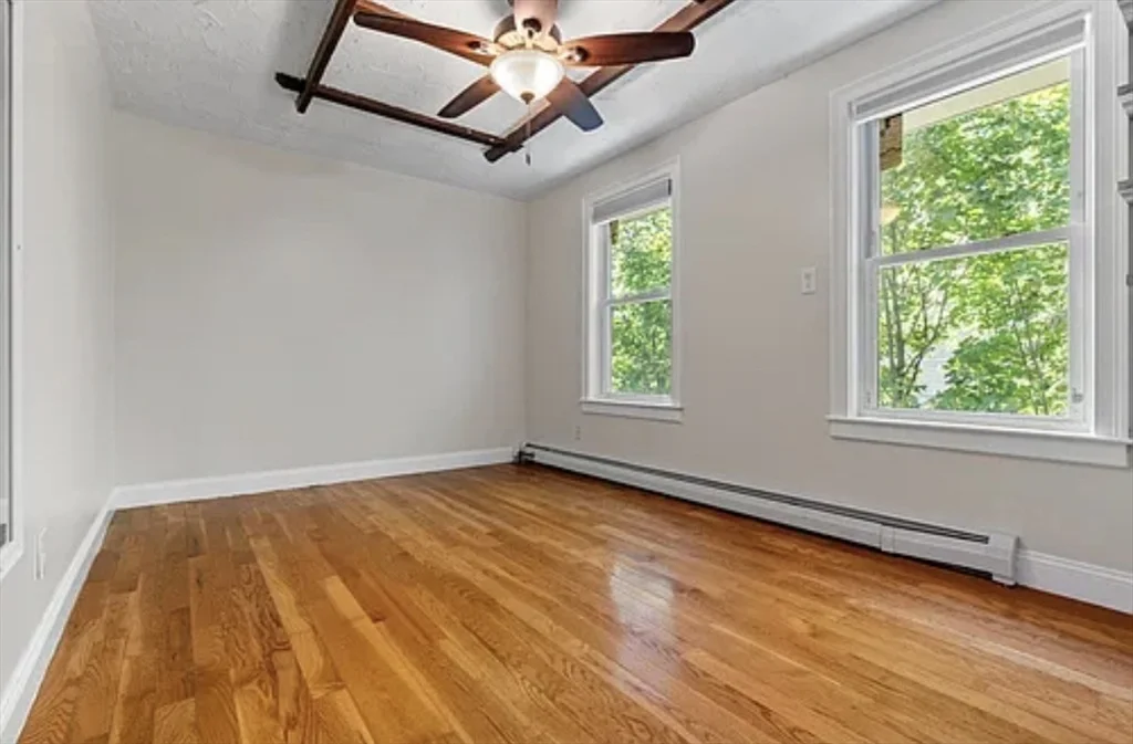4 bed, 2 bath apartment for rent at 15 Holton Unit 2, Allston — photo 7 of 8