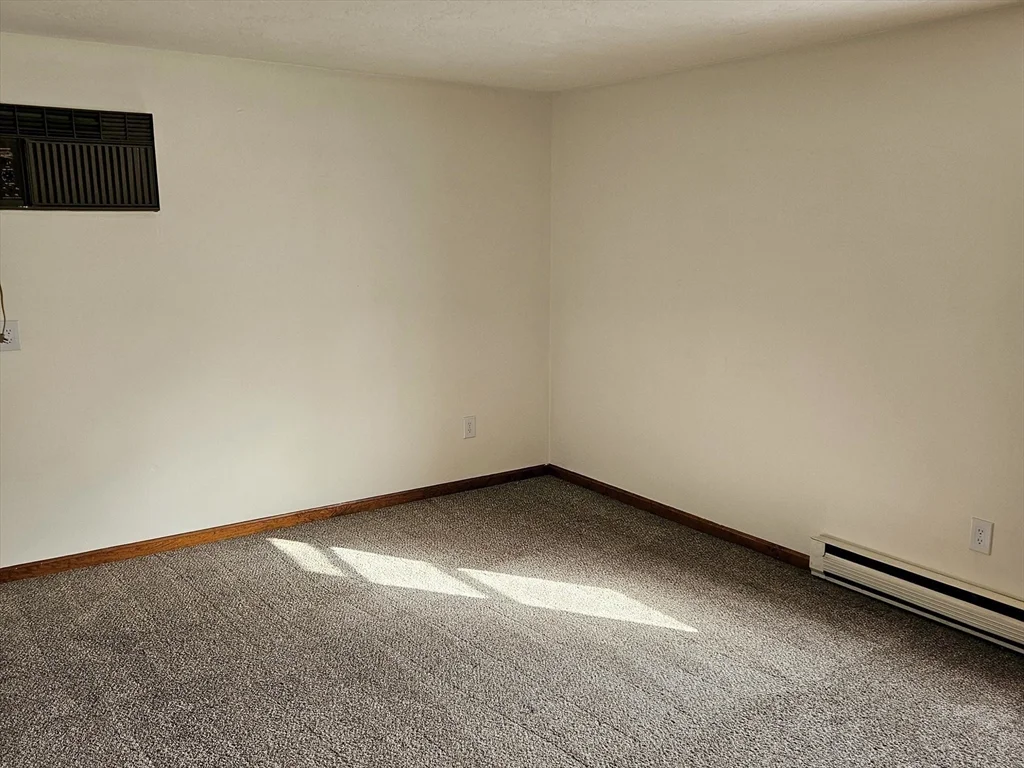 2 bed, 1 bath apartment for rent at 15 Houghton St Unit 7-A, Union Hill — photo 5 of 8