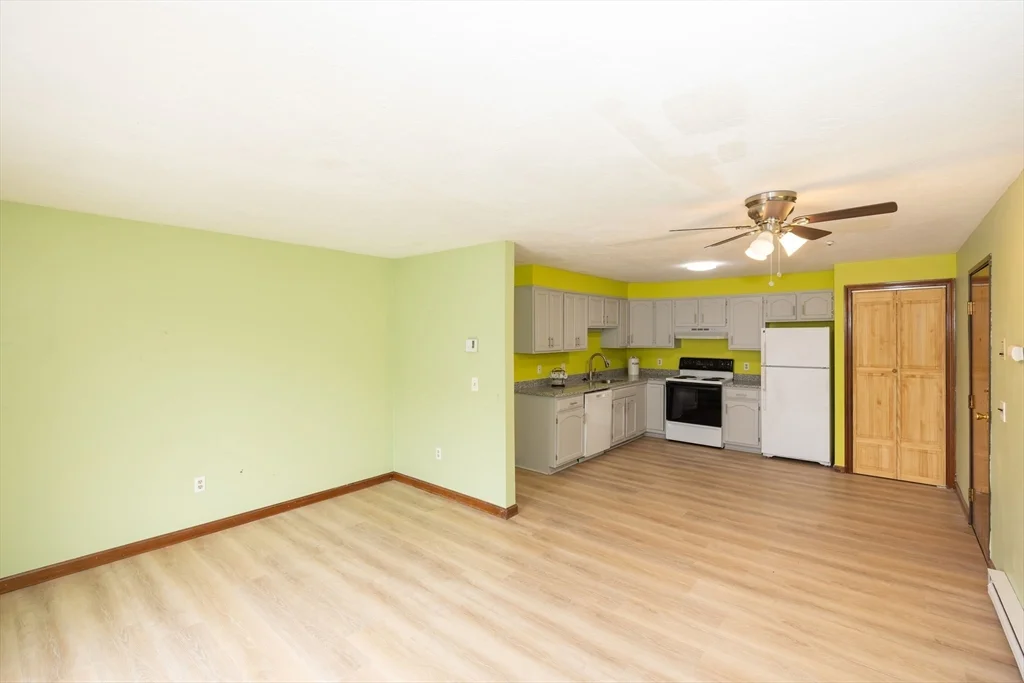 2 bed, 1 bath apartment for rent at 15 Houghton St Unit 9, Worcester — photo 16 of 18