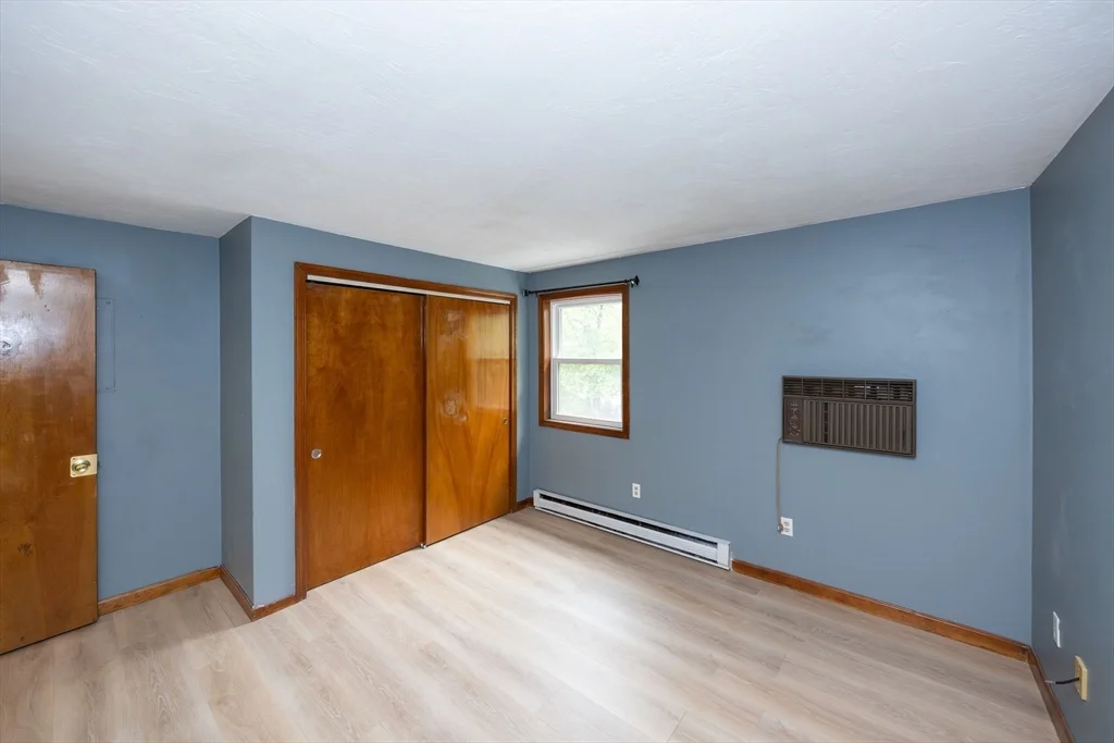 2 bed, 1 bath apartment for rent at 15 Houghton St Unit 9, Worcester — photo 9 of 18
