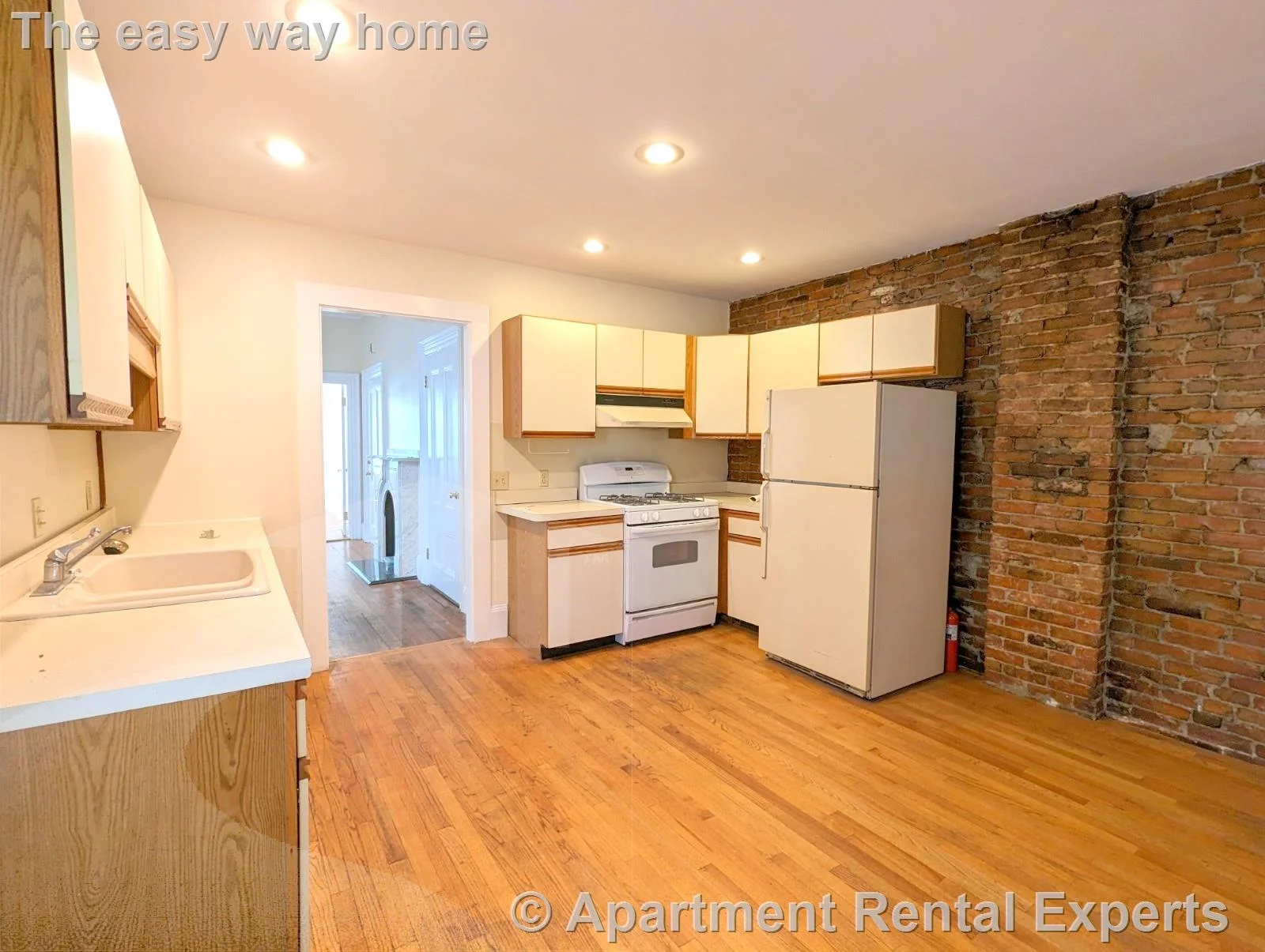 1 bed, 1 bath apartment for rent at 15 Howe St Unit 1, Winter Hill — photo 2 of 14