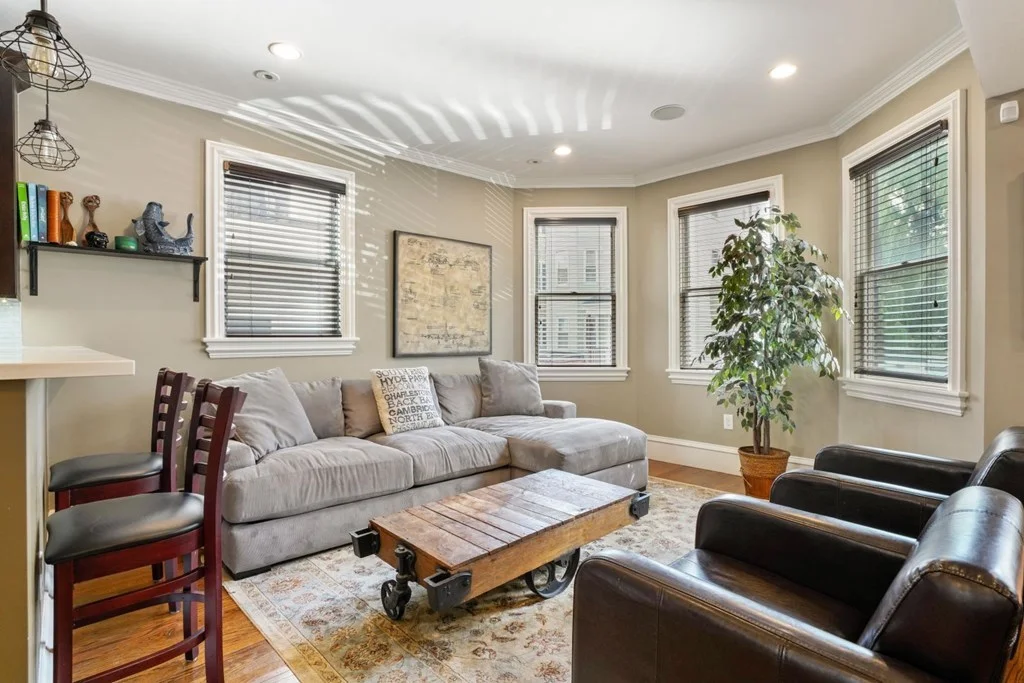 3 bed, 2 bath apartment for rent at 15 Howell St Unit 1, Dorchester — photo 5 of 33