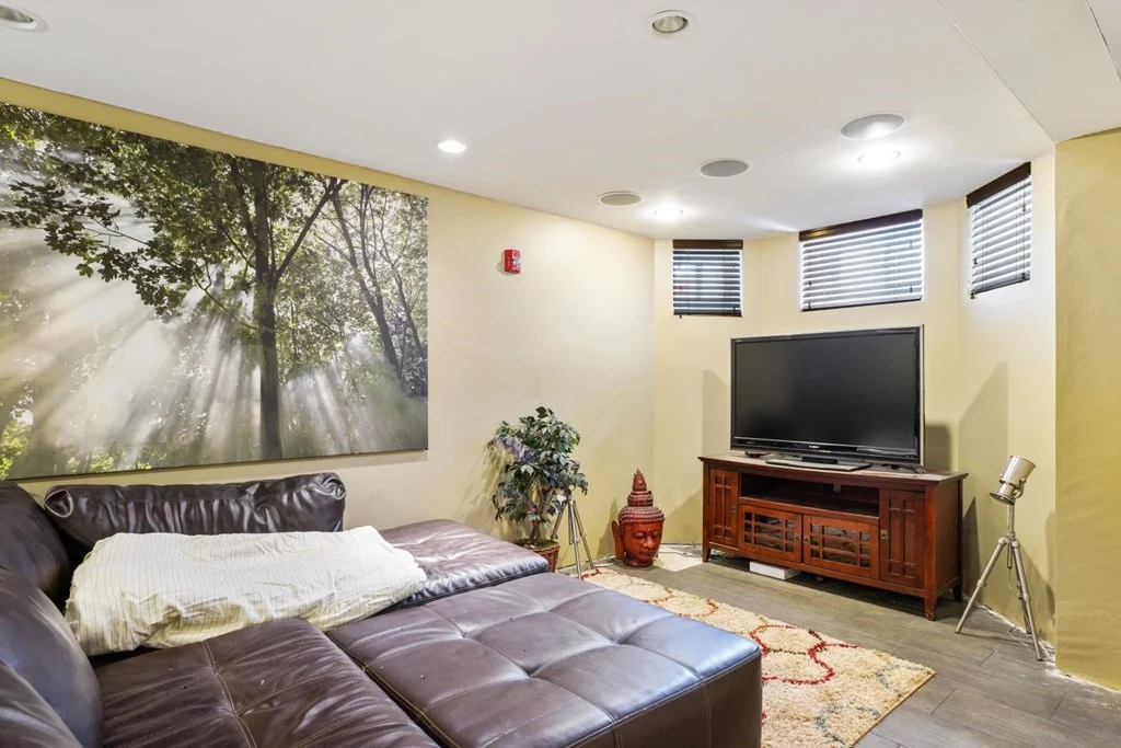 3 bed, 2 bath apartment for rent at 15 Howell St Unit 1, Dorchester — photo 26 of 33