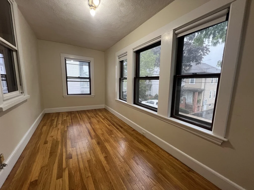 2 bed, 1 bath apartment for rent at 15 Hull St Unit 2, Belmont — photo 11 of 24